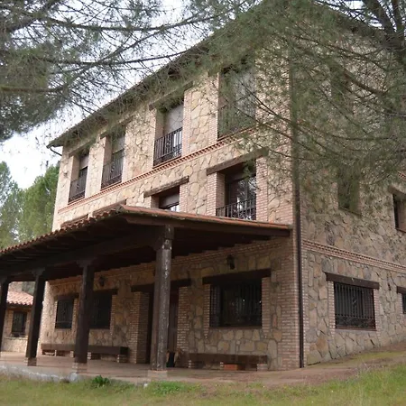 Casa Valdesanmartin - Country House, 10500sqm, Pool, Paddel & Bbq Casa de Férias *