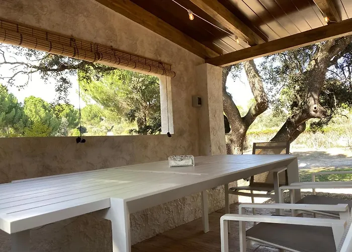 Casa Valdesanmartin - Country House, 10500sqm, Pool, Paddel & Bbq Casa vacanze El Tiemblo