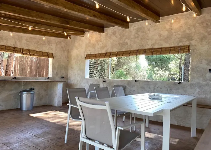 Casa Valdesanmartin - Country House, 10500sqm, Pool, Paddel & Bbq 펜션 *