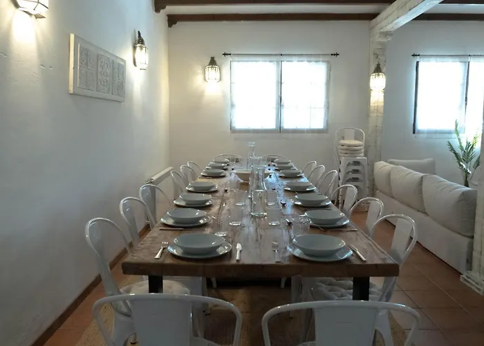 Casa Valdesanmartin - Country House, 10500sqm, Pool, Paddel & Bbq *